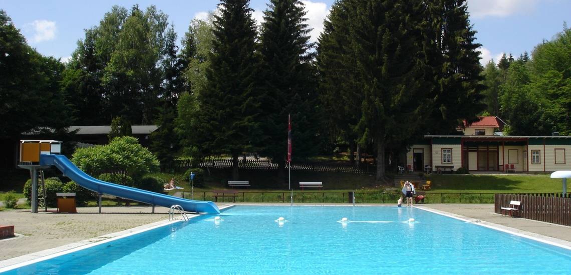 Waldbad Elend in idyllischer Waldrandlage